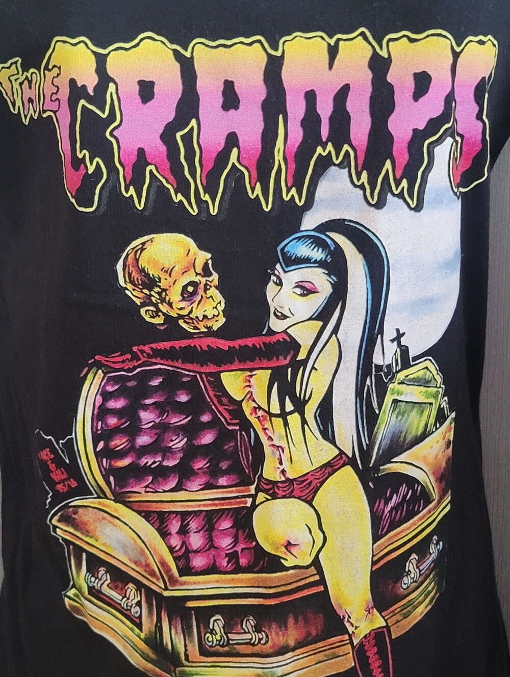 The Cramps Graphic Black Women's Tank Top - Pink & Yellow Horror Art - Picture 2 of 3